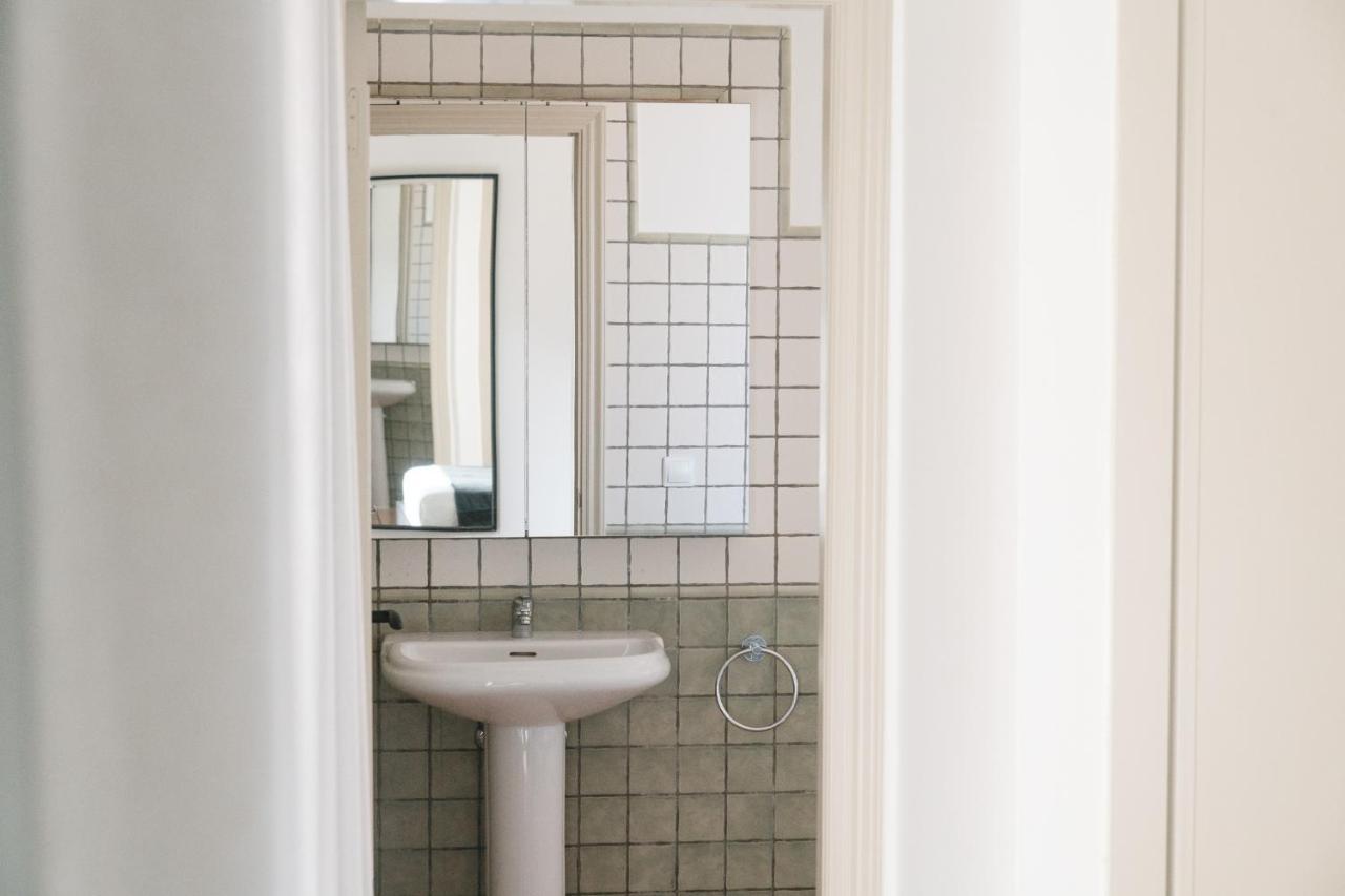 Moderne Villa Met Verwarmd Zwembad In كوراليهو المظهر الخارجي الصورة